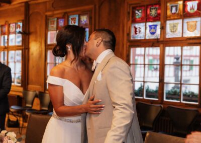 Kuss Hochzeit Standesamt Bülach Hochzeitsfotograf